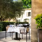 & Restaurant De Charme - La Begude Saint-pierre 4* Вер-Пон-дю-Гар