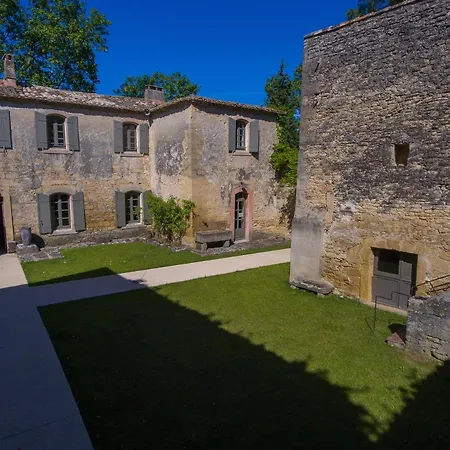 Hotel & Restaurant De Charme - La Begude Saint-pierre Vers Pont du Gard