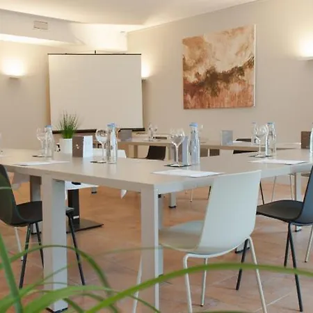 & Restaurant De Charme - La Begude Saint-pierre 4*