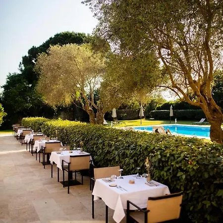 & Restaurant De Charme - La Begude Saint-pierre 4* Vers Pont du Gard