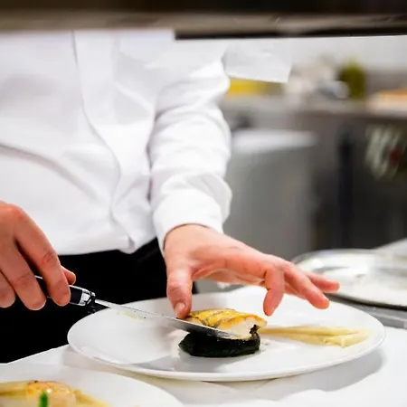 Szálloda & Restaurant De Charme - La Begude Saint-pierre 4*