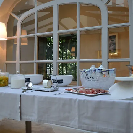 فندق & Restaurant De Charme - La Begude Saint-pierre فير بونت دي غارد