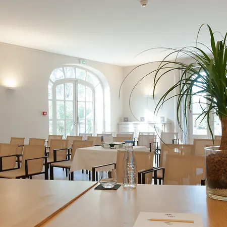 & Restaurant De Charme - La Begude Saint-pierre 4*