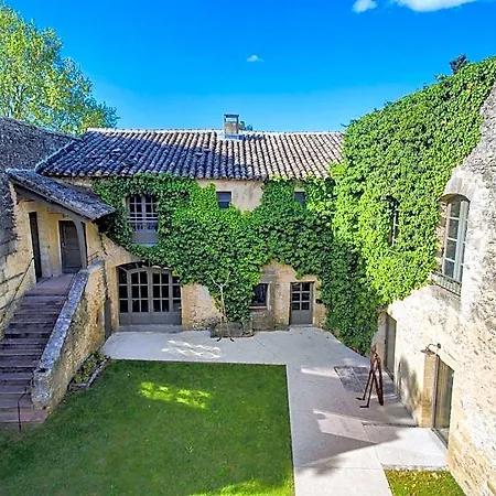 Hotel & Restaurant De Charme - La Begude Saint-pierre 4*