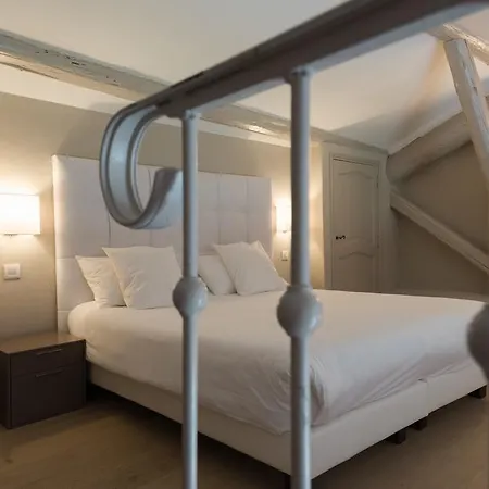 Отель & Restaurant De Charme - La Begude Saint-pierre 4*