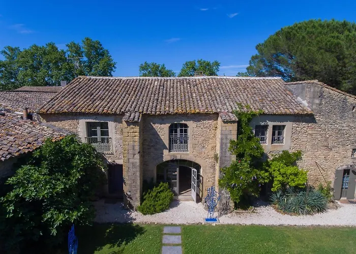 Hotel & Restaurant De Charme - La Begude Saint-pierre