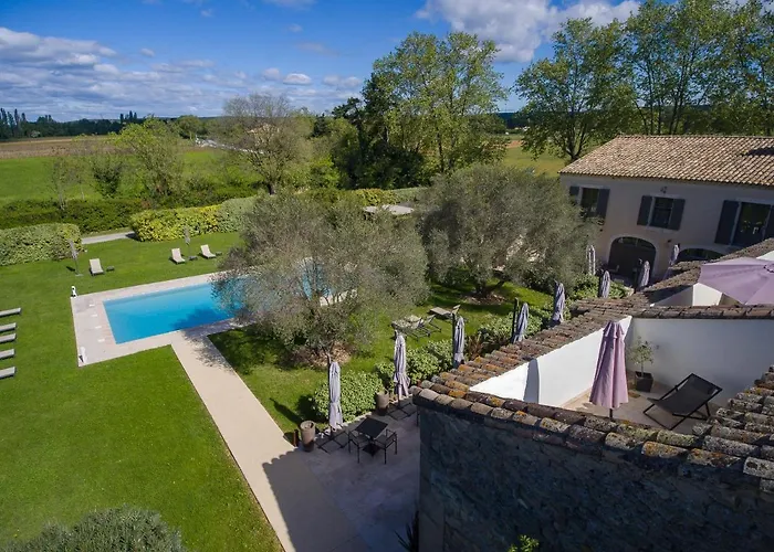 & Restaurant De Charme - La Begude Saint-pierre 4* Vers Pont du Gard