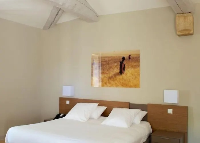 Hotel & Restaurant De Charme - La Begude Saint-pierre